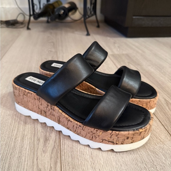 Steve Madden Black Platform Shoes with Cork Sole - Picture 3 of 9